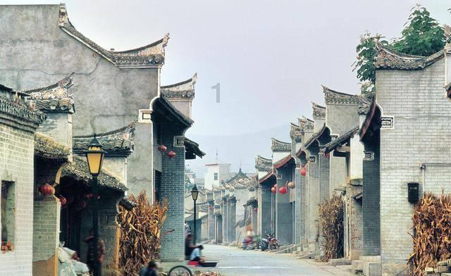 上大学后考试难吗？如何应对大学考试？游戏画面